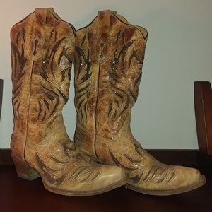 Corral Saddle Seq. Inlay Honey Grove Boots
